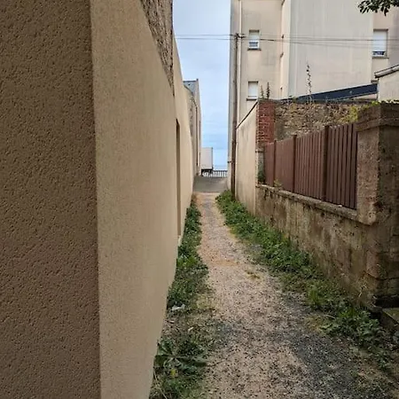 Avec Jardin Et Acces Grandcamp-Maisy