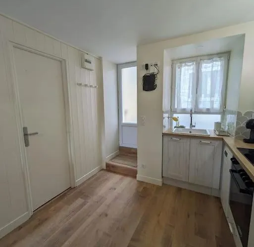 Avec Jardin Et Acces Grandcamp-Maisy