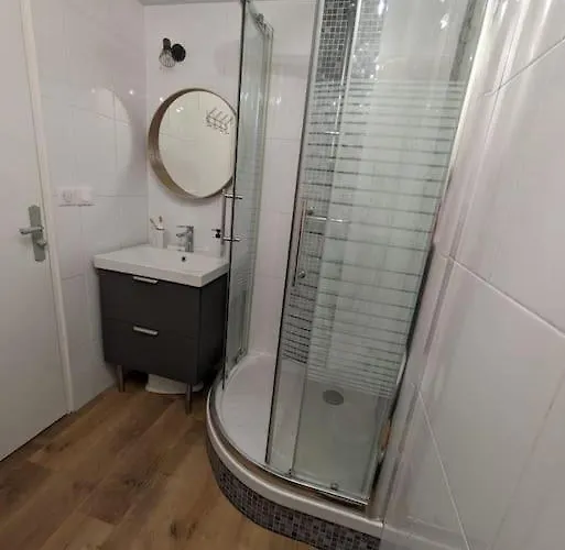 Apartment Avec Jardin Et Acces *